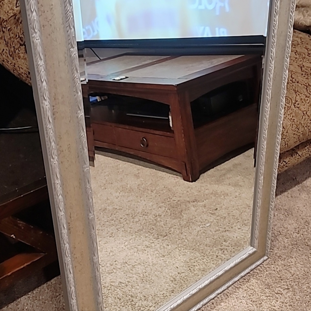 Mirror - Picture 6 of 7